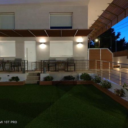 1Apartments Artemis Luxury ภายนอก รูปภาพ